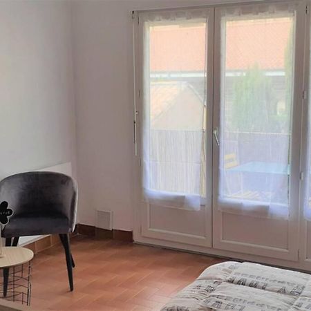Agreable Logement Proche De La Gare Et Du Polygone Apartment Beziers Exterior photo